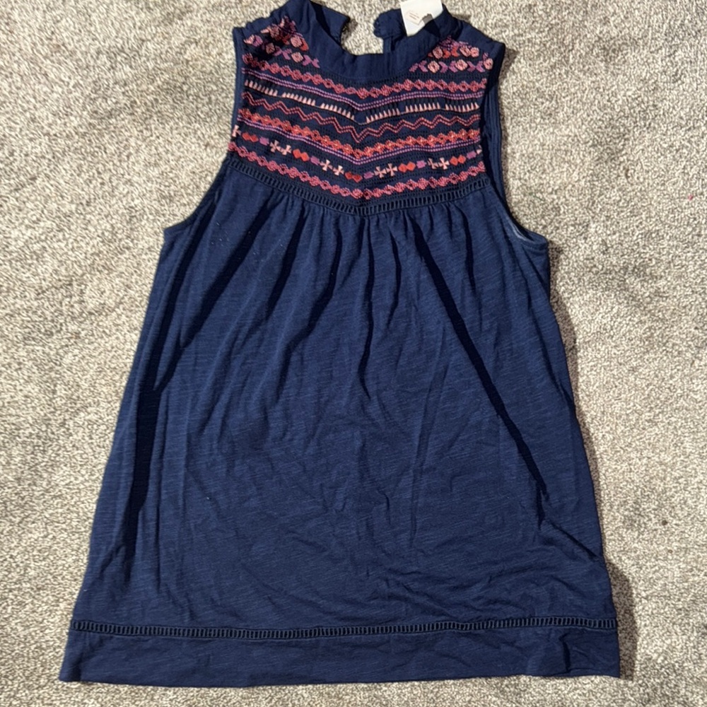 Knox Rose Red and Blue Smocked Sleeveless Tank